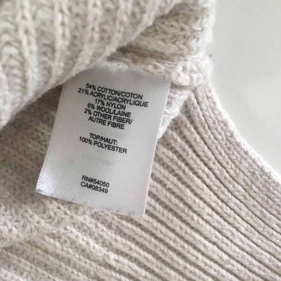 Contemporary Designer Double Layer Sleeves Sweater - Picture 5 of 5